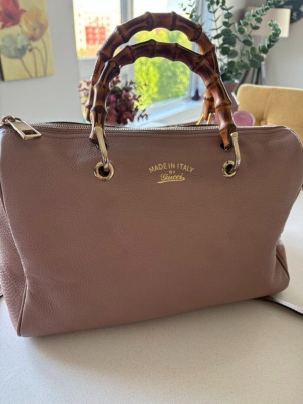 Gucci speedy bamboo handles pink color
